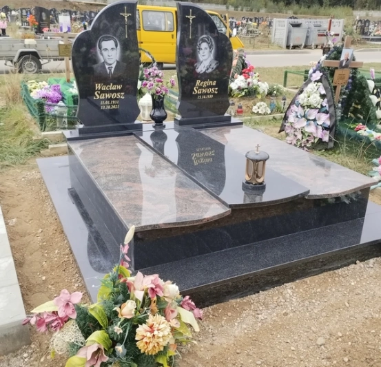 Памятник двойной 154